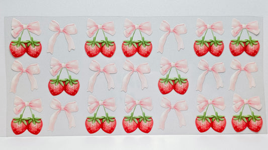 Strawberries and Bows UVDTF Wrap 16 oz