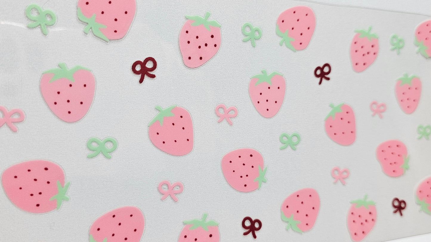 Strawberries and Bows UVDTF Wrap 16 oz