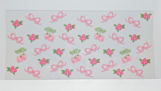 Strawberries and Bows UVDTF Wrap 16 oz
